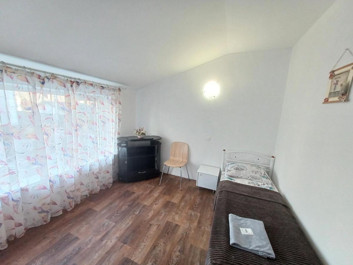 Гостьовий Будинок Осокорки Kiev Exterior foto